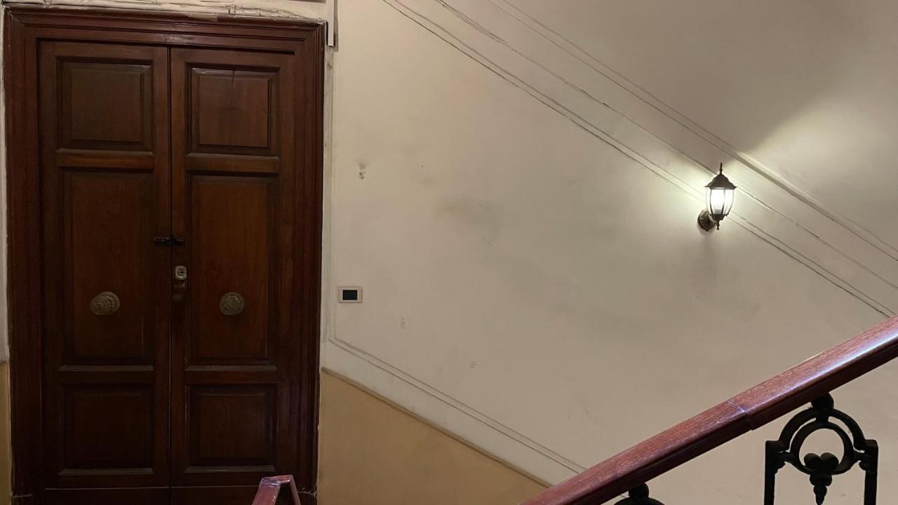 La Finestra Sul Corso Apartment Naples Exterior photo
