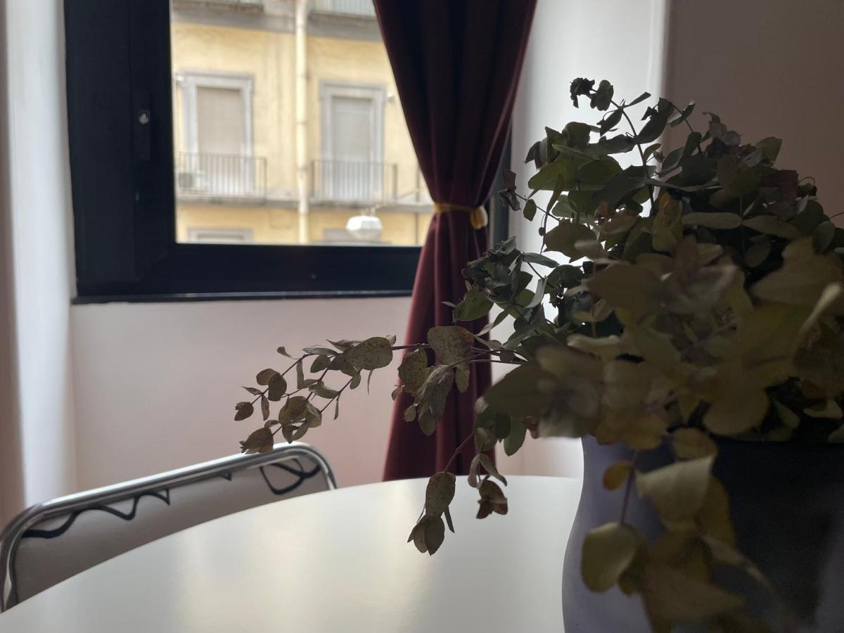 La Finestra Sul Corso Apartment Naples Exterior photo