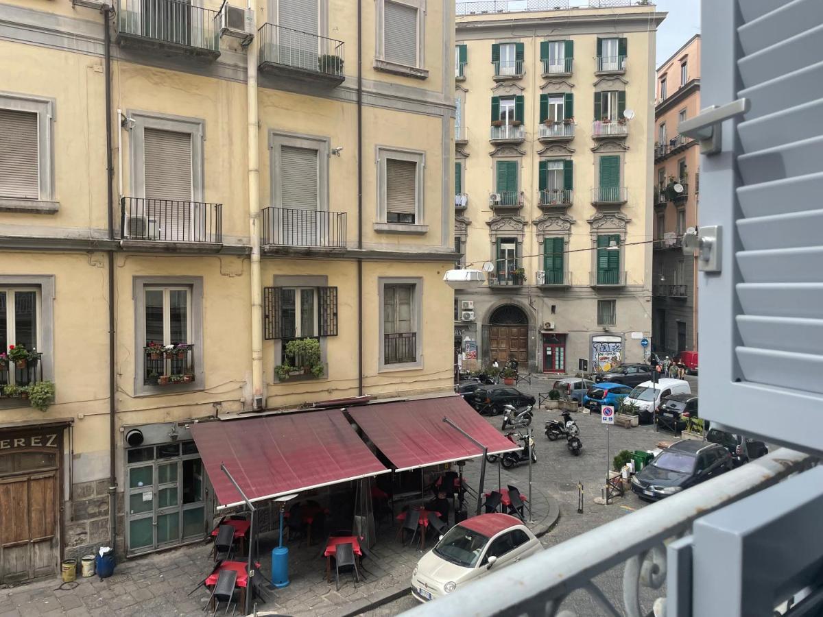 La Finestra Sul Corso Apartment Naples Exterior photo